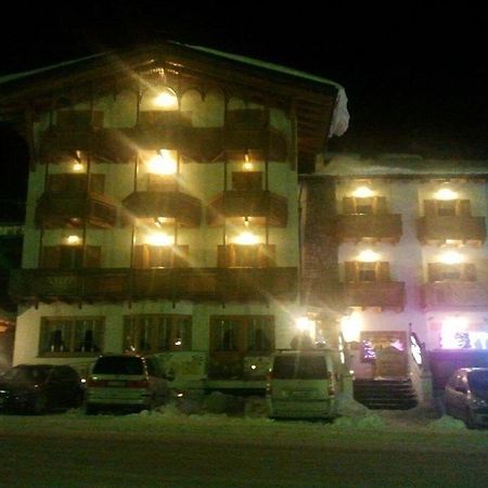 Hotel Sole Passo del Tonale Kültér fotó