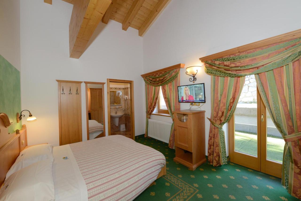 Hotel Sole Passo del Tonale Kültér fotó