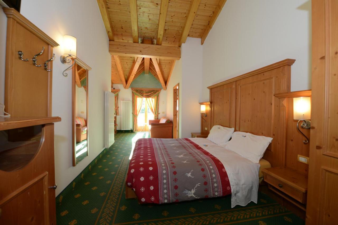 Hotel Sole Passo del Tonale Kültér fotó