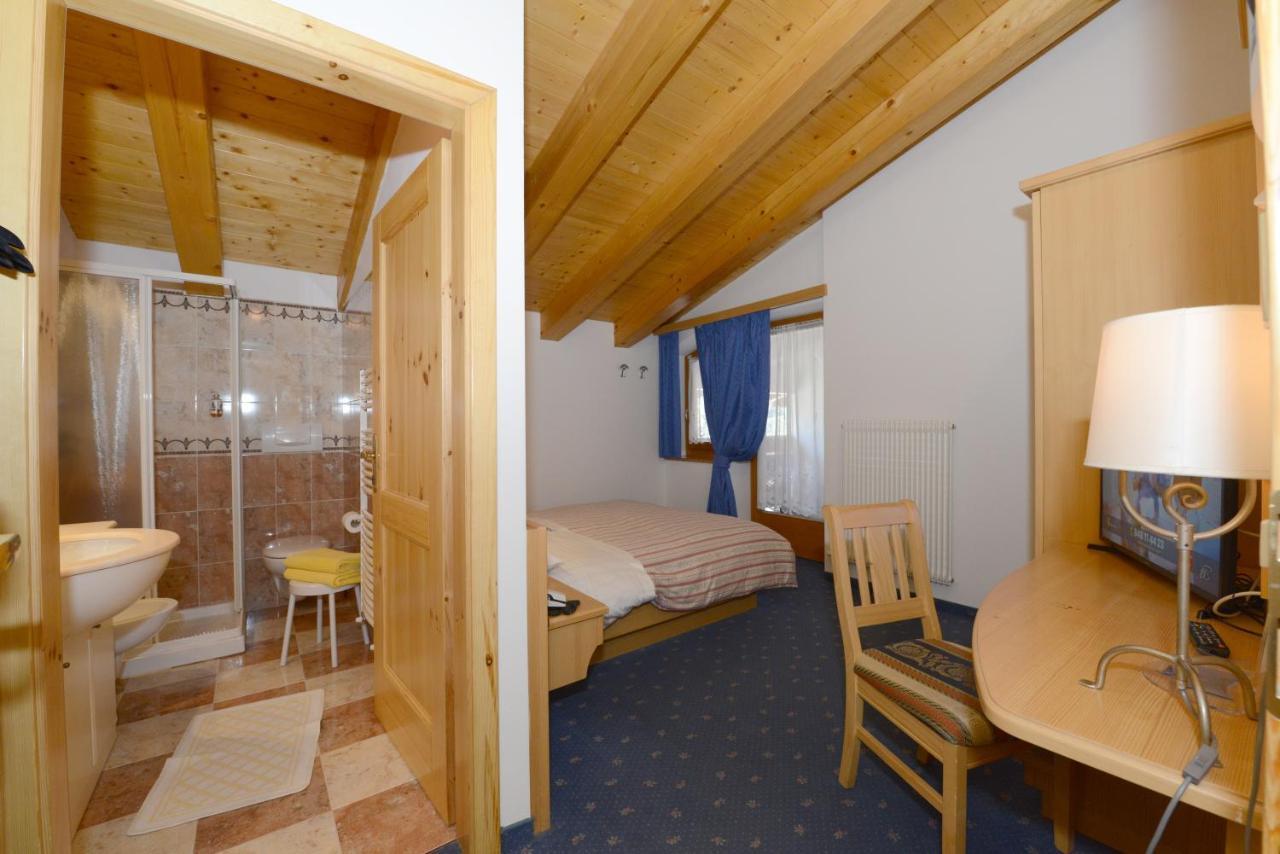 Hotel Sole Passo del Tonale Kültér fotó