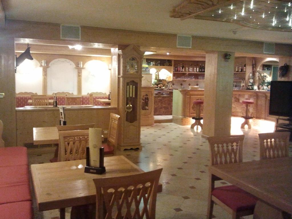 Hotel Sole Passo del Tonale Kültér fotó