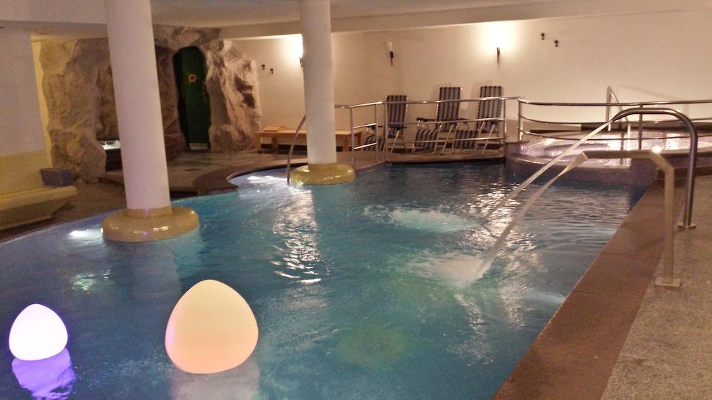 Hotel Sole Passo del Tonale Kültér fotó