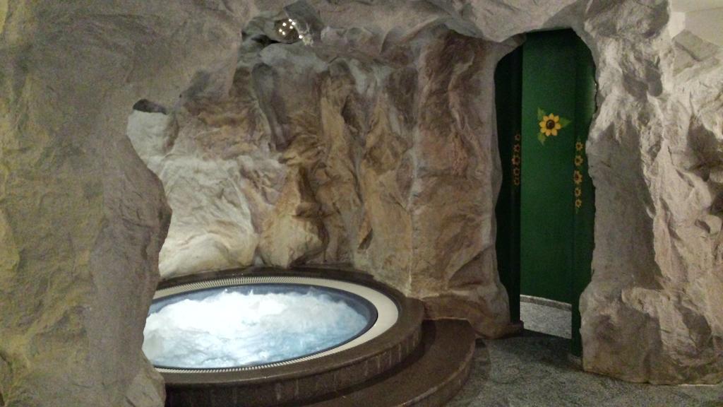 Hotel Sole Passo del Tonale Kültér fotó